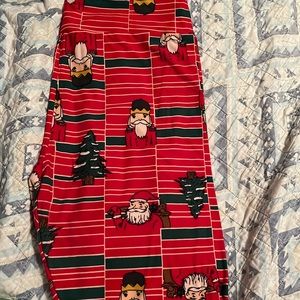Lularoe Christmas Leggings Size TC2